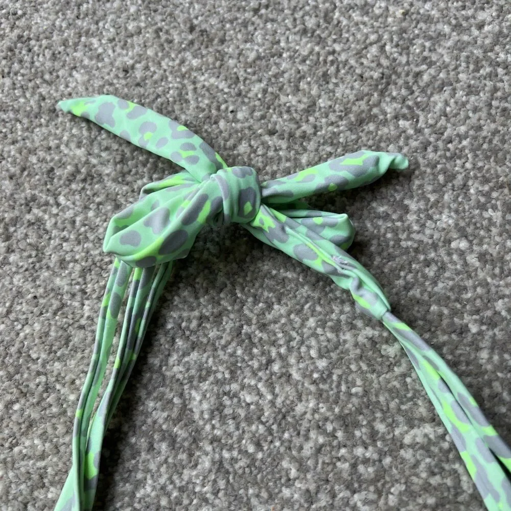 NWT California Waves bikini Juniors' Neon Push-Up Top‎ Green Animal Sz S Small